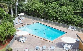 Days Inn By Wyndham Fort Lauderdale-Oakland Park Airport N